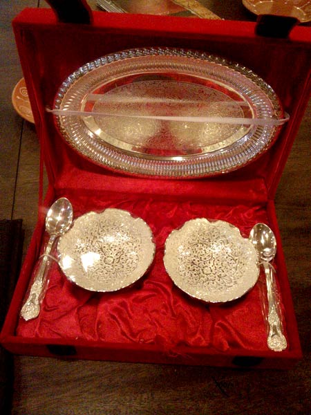 Bradd Brass silver plated bowl, Shape : Round