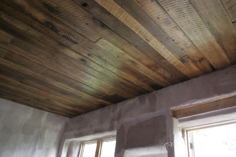 Ceiling boards