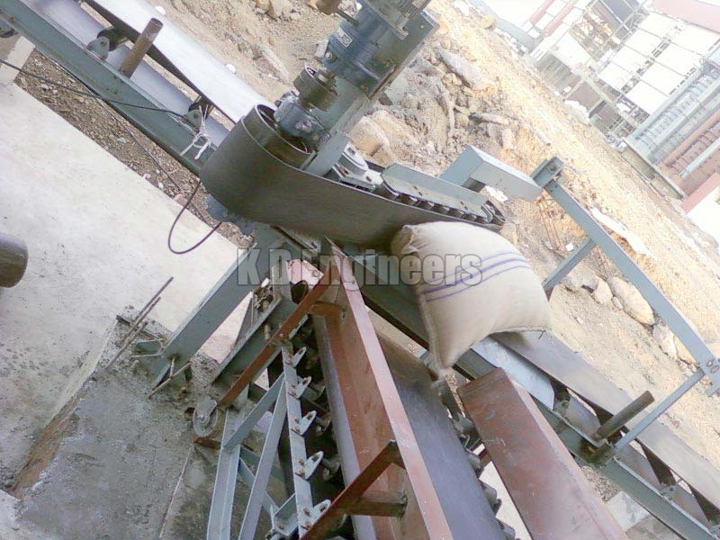 Conveyor Bag Diverter