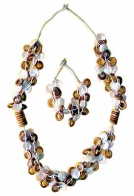 Shell Beaded Necklace Icc-18