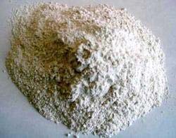 Premium grade basic inputs bentonite powder, for manufacturing paper, cosmetics, detergents, etc.