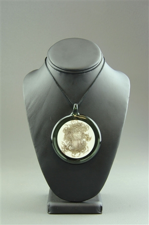 GRAPHIC IMAGE PENDANT BY HUXTABLE GLASS