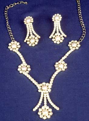 Imitation Necklaces  - 125