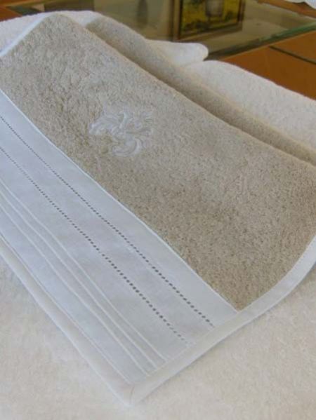 Beige & White Luxury Bath Towel