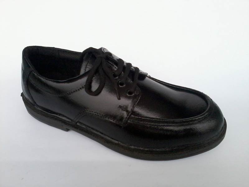 Plain Leather Safety Shoe
