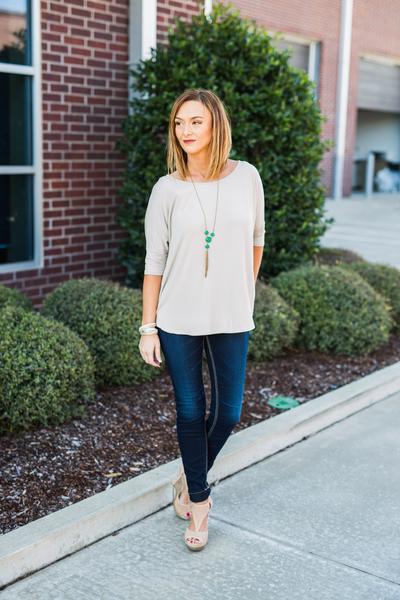 The Luxe Basic Bamboo Tee - Taupe