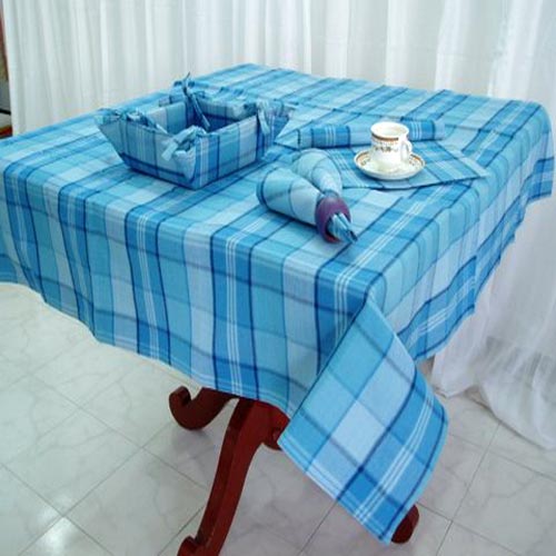 Cotton Table Cloth, for Home, Hotel, Kitchen, Restaurant, Feature : Anti-Wrinkle