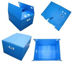 Rectangular Plastic Cartons, for Goods Packaging, Size : Standard