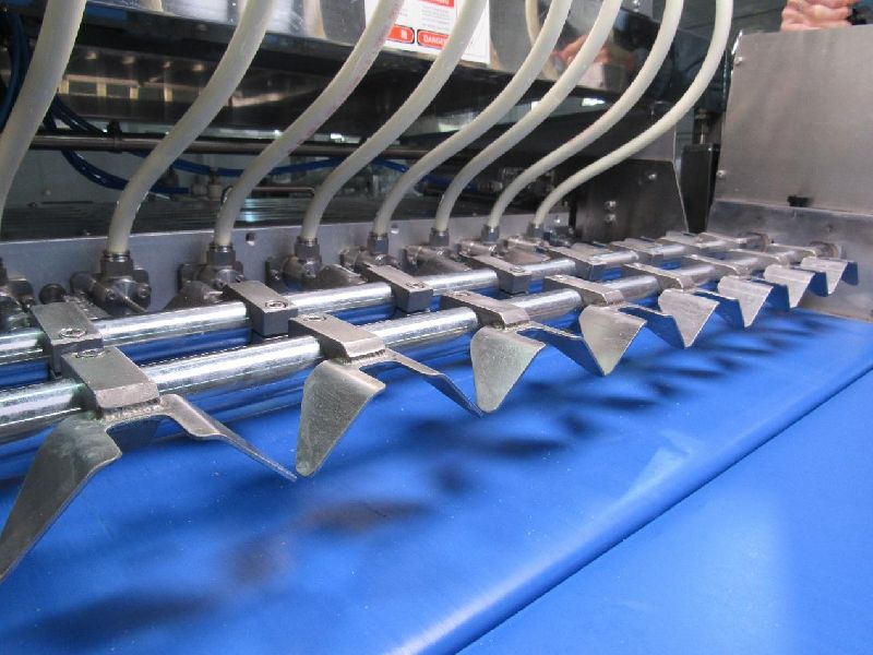 In Line Horizontal Injecting Equipment-yufeng