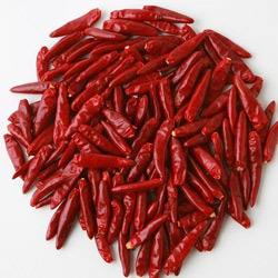 Organic Stemless Red Chilli, Packaging Type : Loose, Paper Box, Plastic Packet, etc