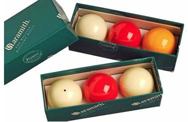 21 BALLS ARAMITH BILLIARD BALL SET