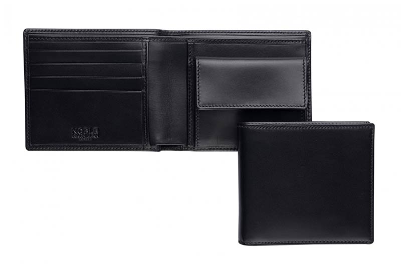 Retailer of Wallet from Kolkata, West Bengal by MGM Fashions