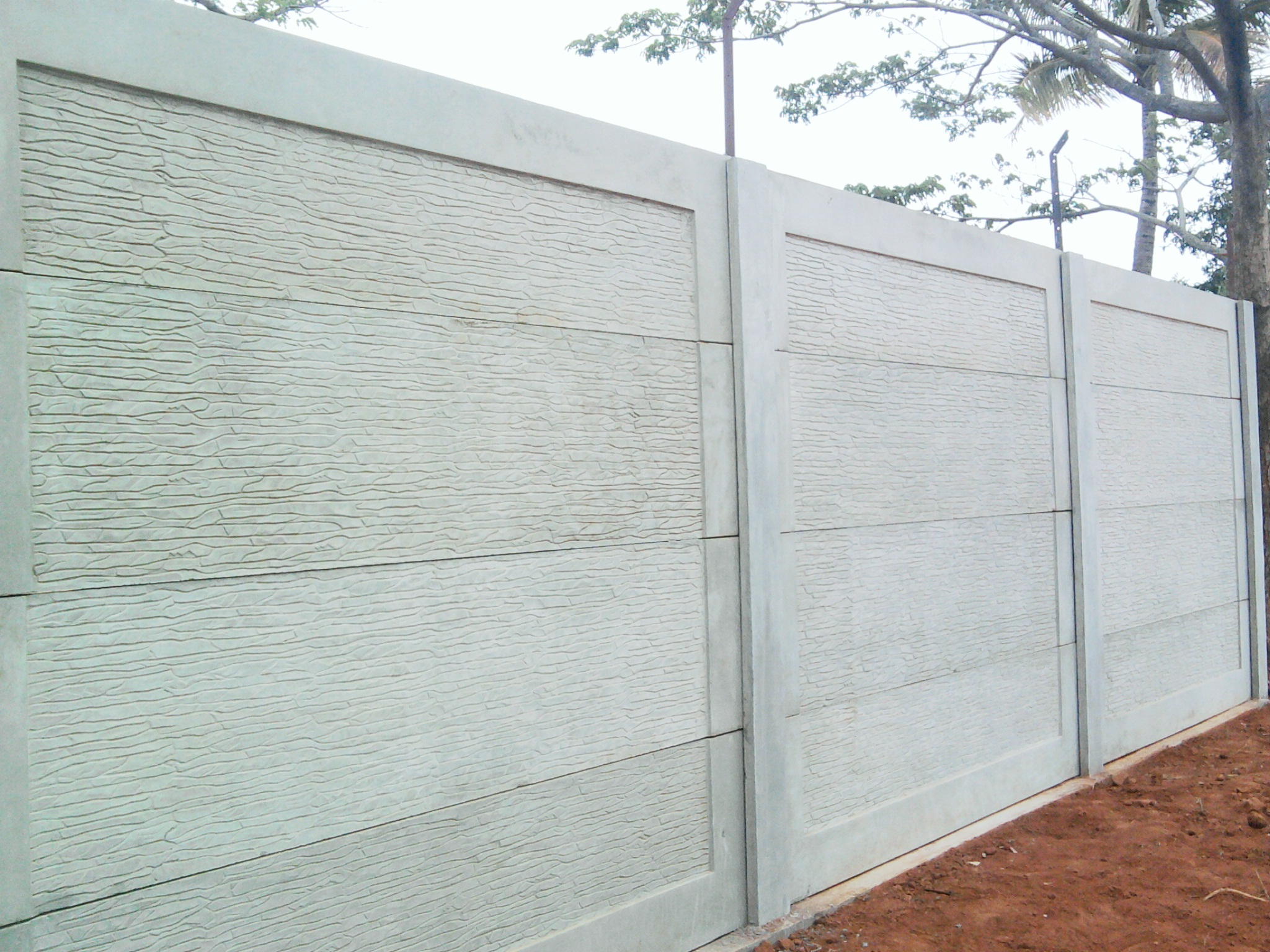 Precast Compound Wall Manufacturer & Manufacturer from Bangalore, India