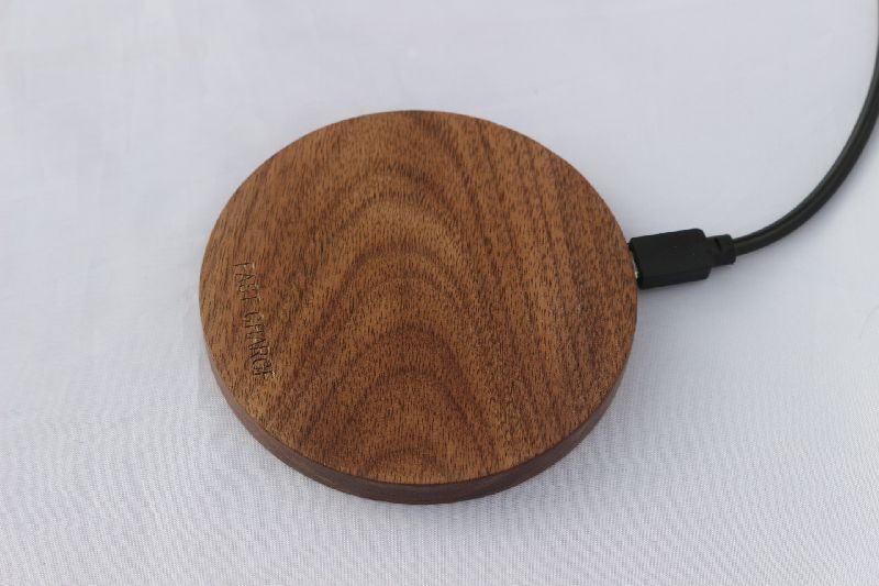 YA002 Walnut Surface Wireless Fast Charger
