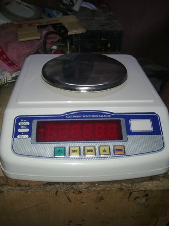 Bright Led Display Laboratory Weight Measurement Scale 300 g