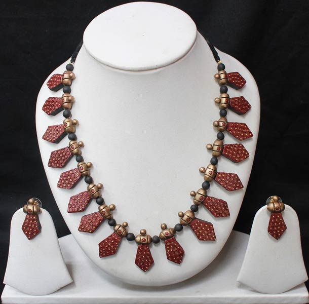Terracotta Designer Jewelry Red Leaves Set