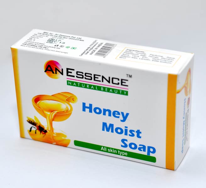 An Essence Honey Moist Soap 75g