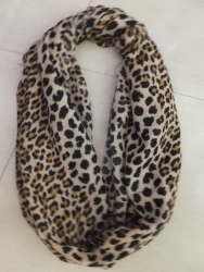 Polyester Leapord Printed Infinity Scarf