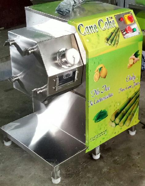 4 Roller top end model table top sugar cane juice extractor