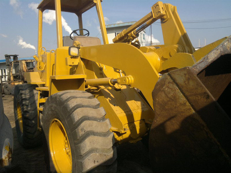 Used Loaders Caterpilar 910F