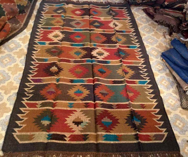 Arihant Arts ASSORTED Bespoke Jute kilim Rug, Size : 4x6 Feet