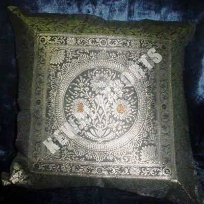 Cushions 2010 (7)