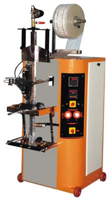 Pepsi Pouch Packing Machine, Voltage : 220V