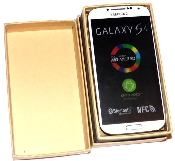 Samsung Galaxy S4 Mobile Phone