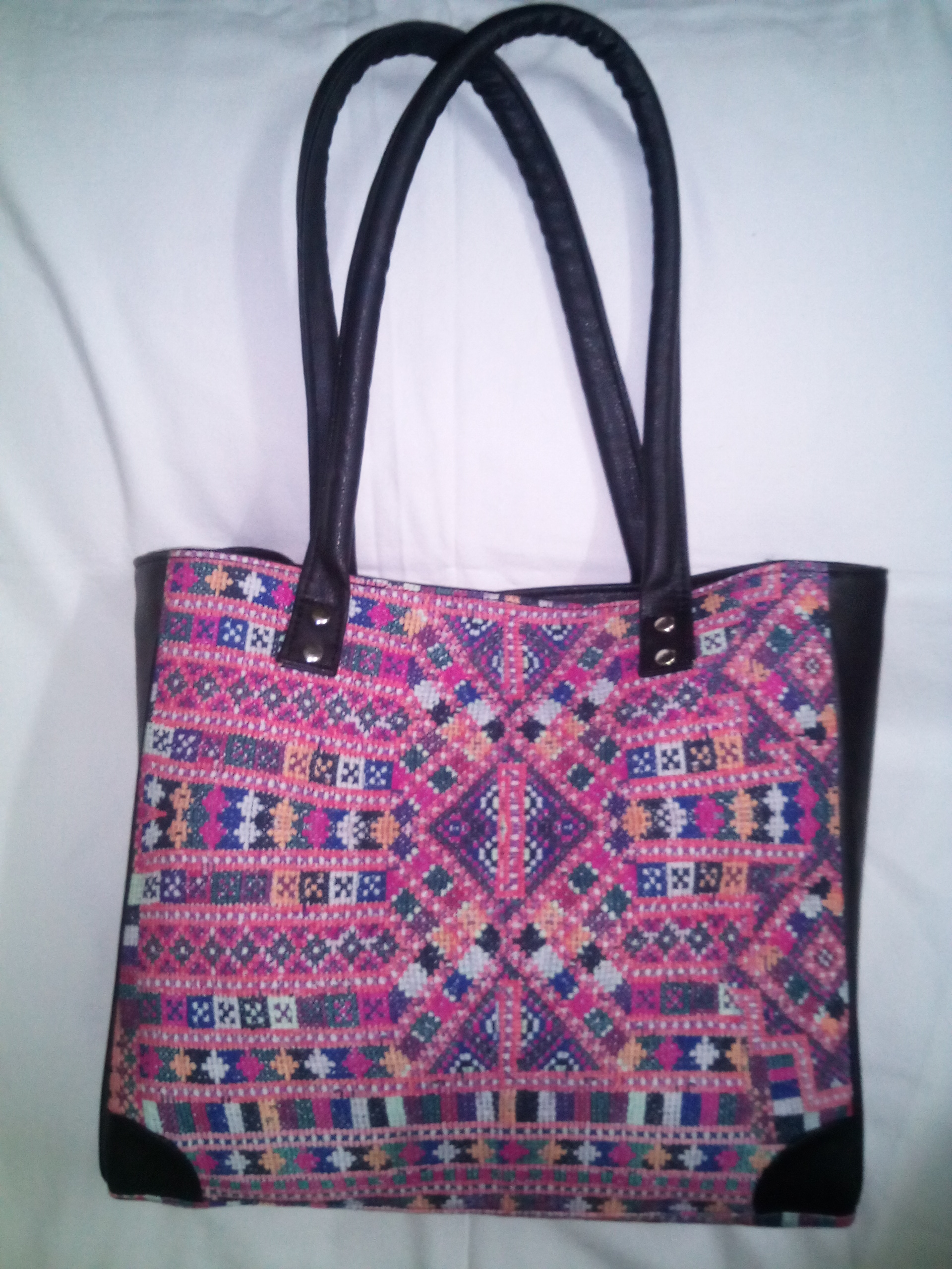Jute Ethnic Textile Bag, for Shopping Use, Pattern : Plain, Printed