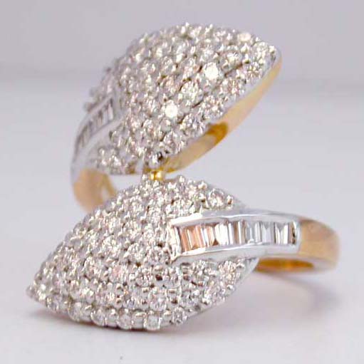 Polished Diamond Wedding Ring (CWWDGR001), Packaging Type : Plastic Box, Plastic Packet, Velvet Box