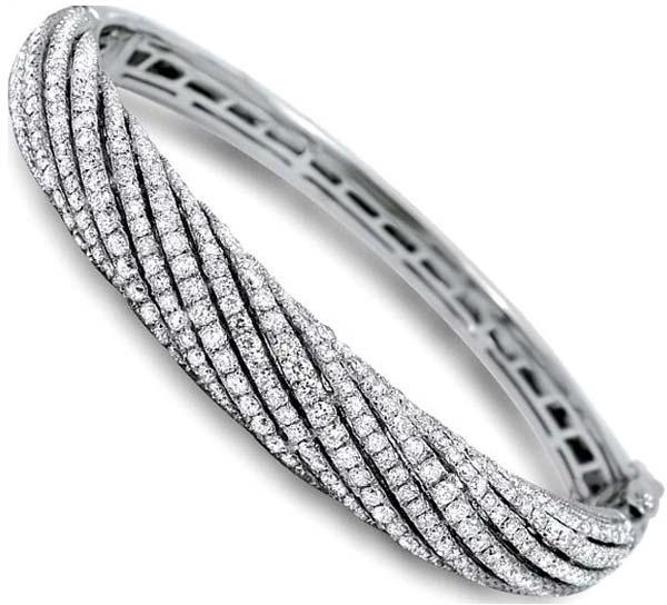 Diamond White Gold Bracelet (CWDWGB229)