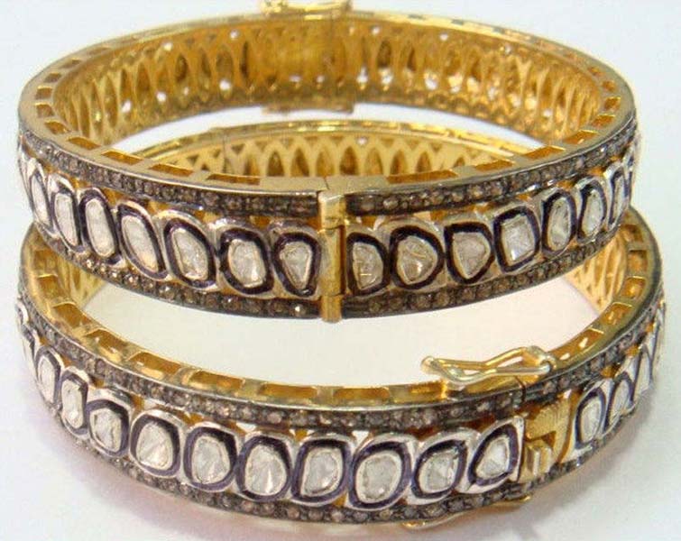 Victorian Bangle (CWVB256)