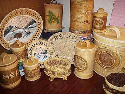 Polished Wood Handicraft Products, for Gifting, Home Decor, Size : Customized