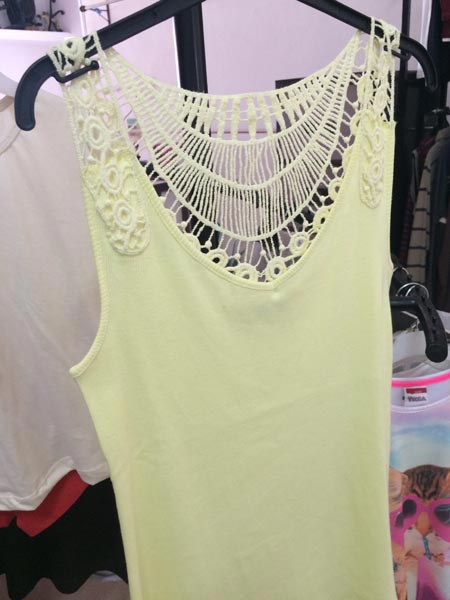 Ladies Sleeveless Fancy Top