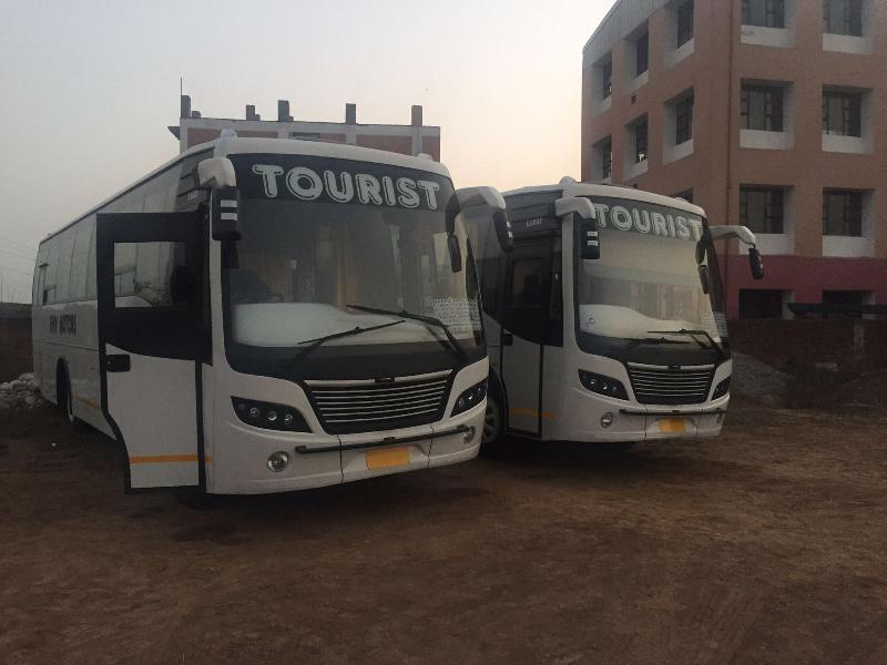 luxury bus rental