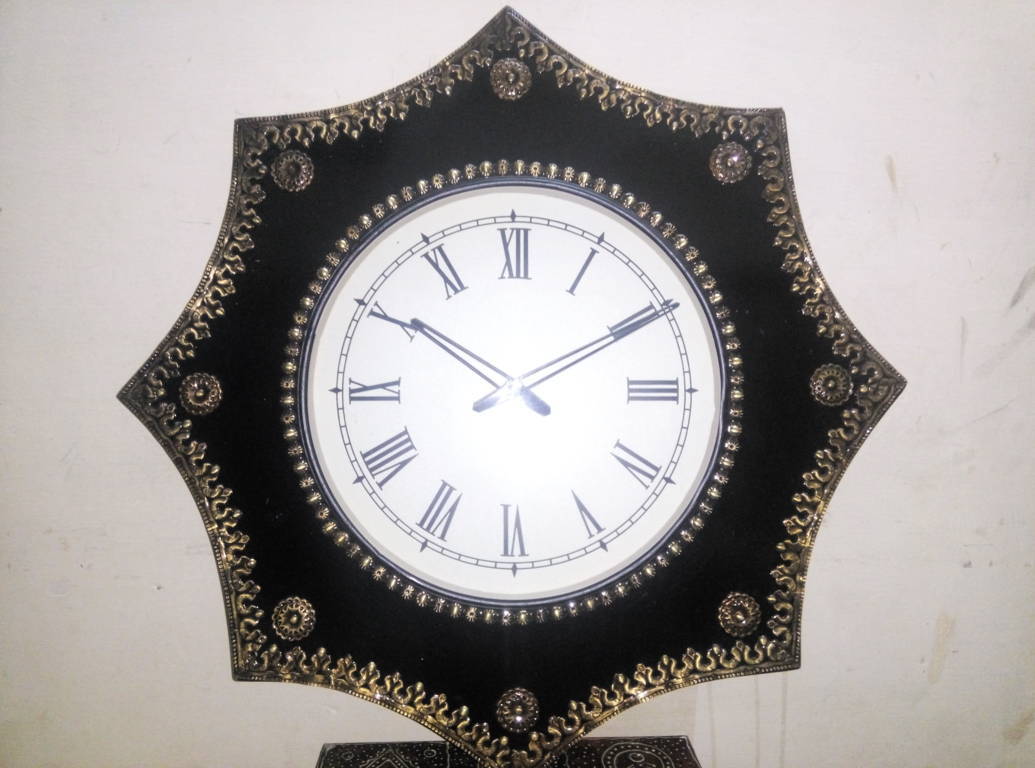 Brass Finish Star Wall Clock