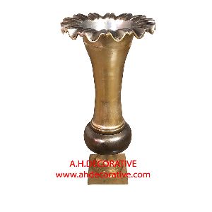 Gold Floor Trumpet Vase