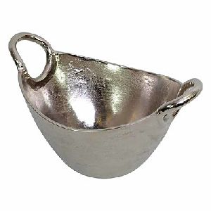 unique  bucket