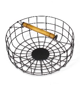 Round Hanging Basket with Wooden Handle