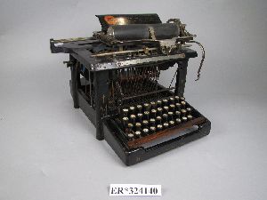 Standard Typewriter