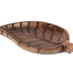 Leaf Shaped Wooden Serving Tray
