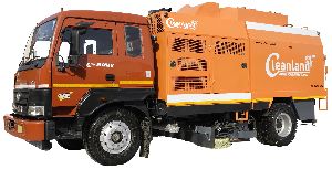 Truck Road Sweeping Machines