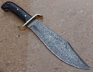 Bowie AM Custom Made Damascus Steel Hunting Bowie Knife