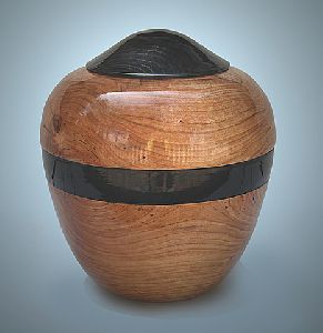 Remembrance wooden urn