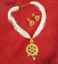 Indian fashion jewellery necklace