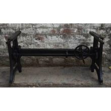 Cast iron adjustable crank table base