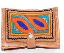 purse with molticolour embroidery