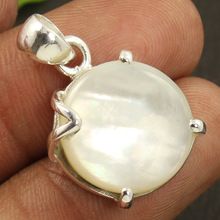 MOTHER OF PEARL gemstone pendant