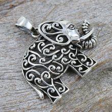 Elephant charm plain silver pendant