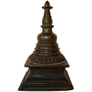 8 BUDDHIST STUPAS